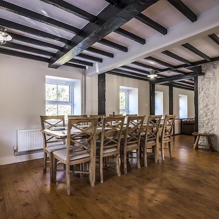Barn Conversion - Hot Tub - Penally - Tenby المظهر الخارجي الصورة