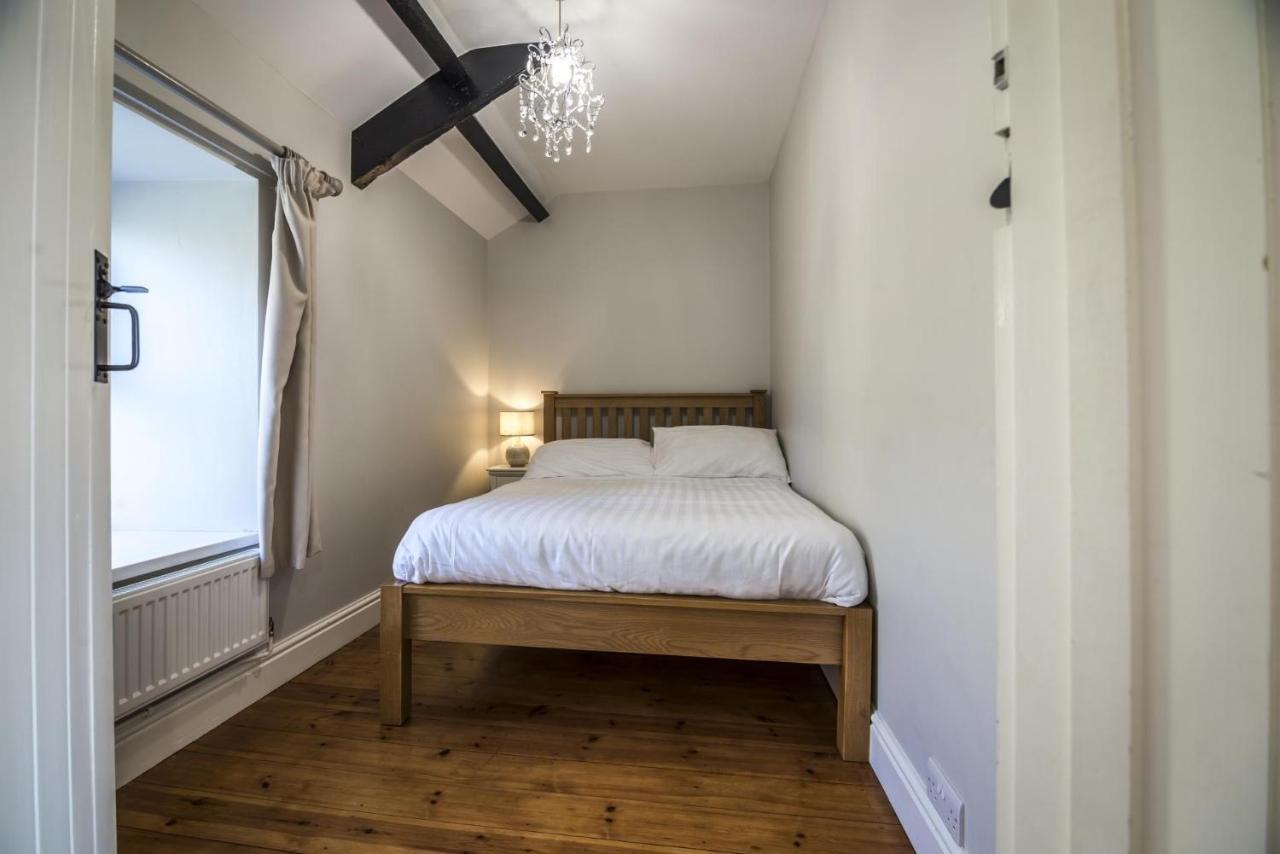 Barn Conversion - Hot Tub - Penally - Tenby المظهر الخارجي الصورة