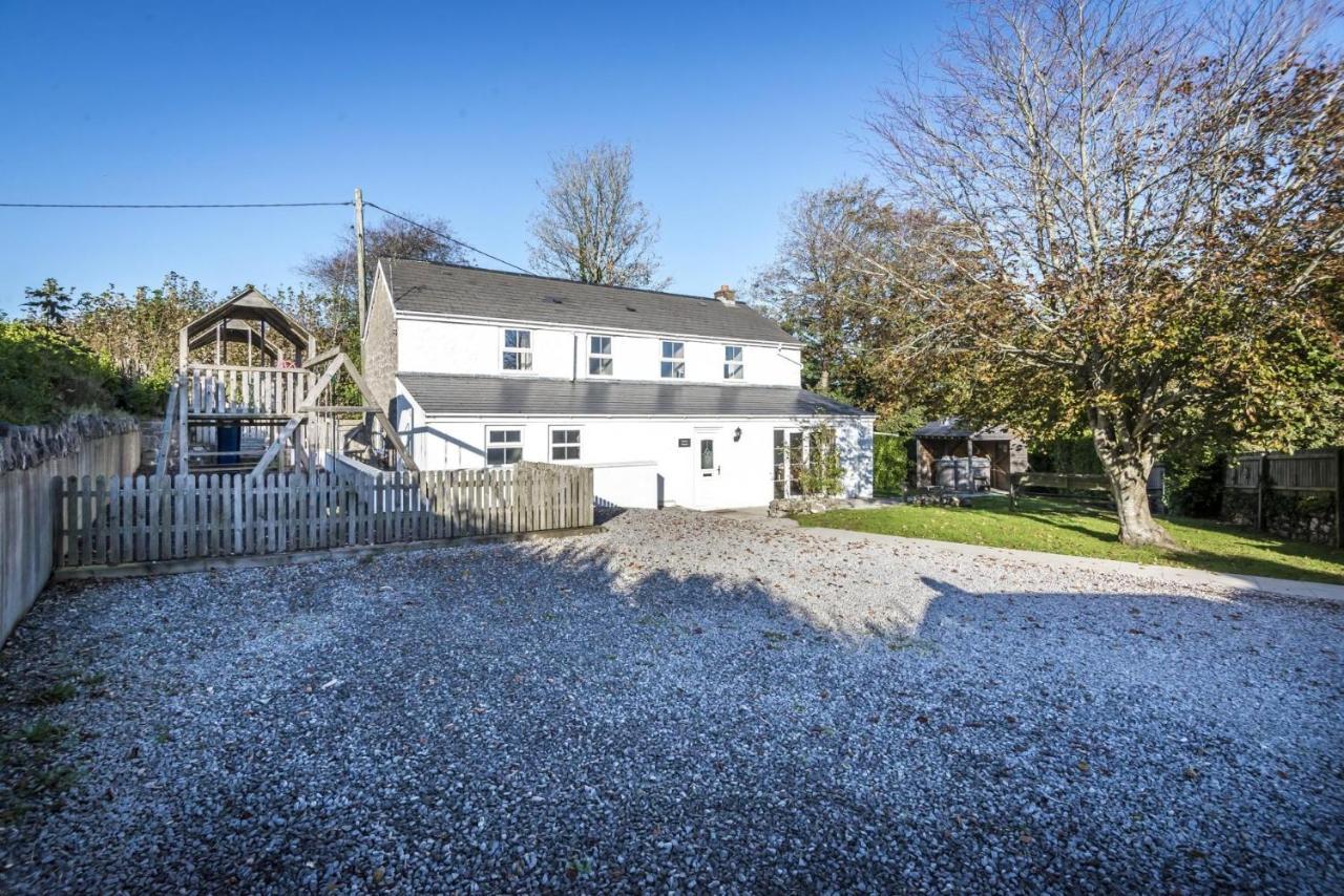 Barn Conversion - Hot Tub - Penally - Tenby المظهر الخارجي الصورة