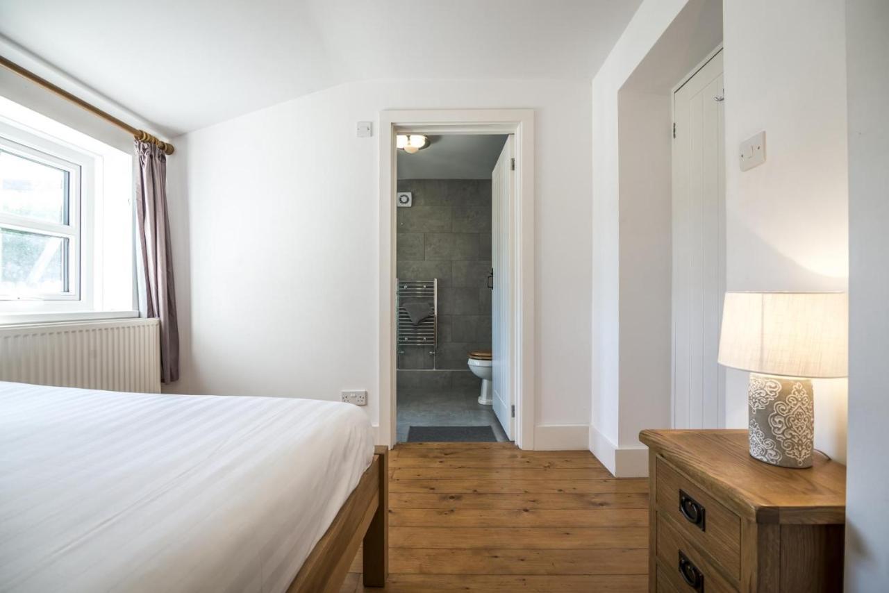 Barn Conversion - Hot Tub - Penally - Tenby المظهر الخارجي الصورة